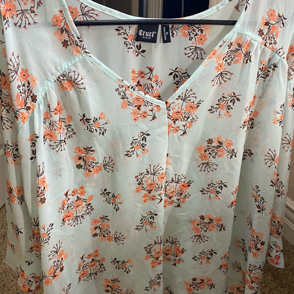 Sheer cruel mid sleeve top